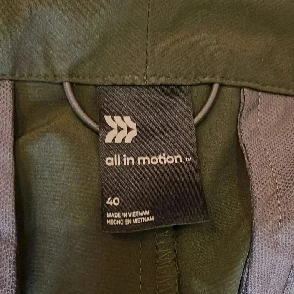 All In Motion Men’s 40 Hunter Green Stretch Flat Front Shorts - Picture 6 of 8